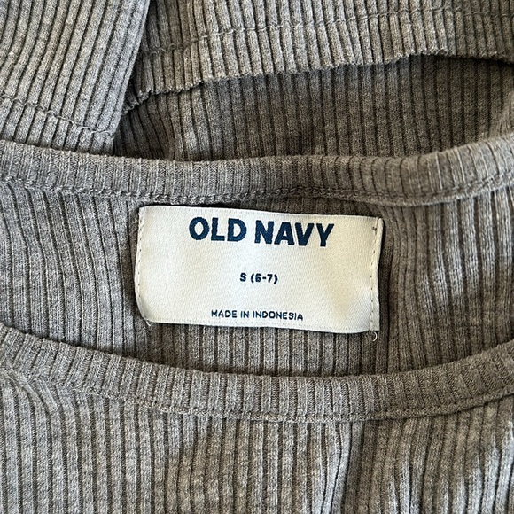 OLD NAVY Tiered Gray Short Sleeve Dress Girls Size 6-7 - Picture 4 of 5